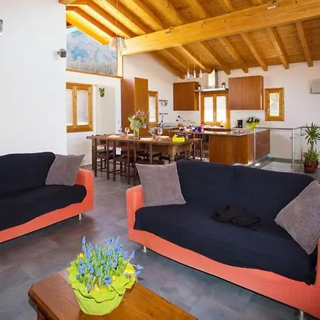 Сasa de vacaciones Inganna Ferienchalet